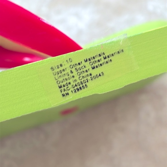 Brand New Disney Park Colorful Fruit Thong Flip Flops Sandals Green Mickey Mouse - Picture 8 of 15